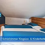 Prázdninový dům Elbharmonie - Hunde Willkommen, Garten Vollstaendig Umzaeunt, Pool, Kamin Und Spielzimmer - Super Fuer Familientreffen