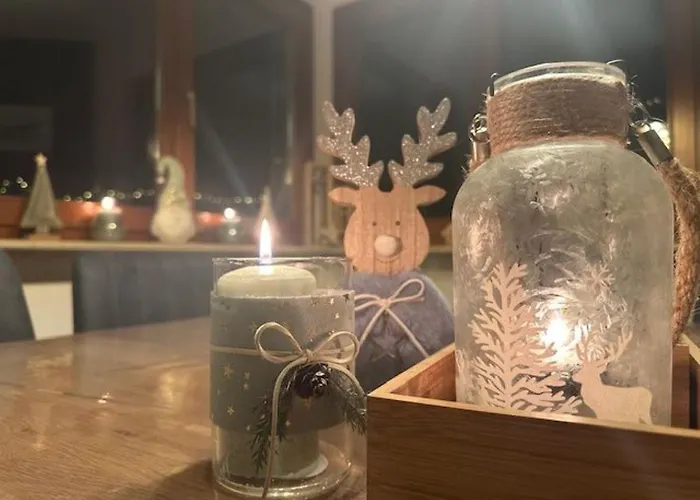 Holiday home Elbharmonie - Hunde Willkommen, Garten Vollstaendig Umzaeunt, Pool, Kamin Und Spielzimmer - Super Fuer Familientreffen Dresden