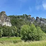 Дом отдыха Elbharmonie - Hunde Willkommen, Garten Vollstaendig Umzaeunt, Pool, Kamin Und Spielzimmer - Super Fuer Familientreffen
