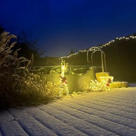 Elbharmonie - Hunde Willkommen, Garten Vollstaendig Umzaeunt, Pool, Kamin Und Spielzimmer - Super Fuer Familientreffen בית נופש *